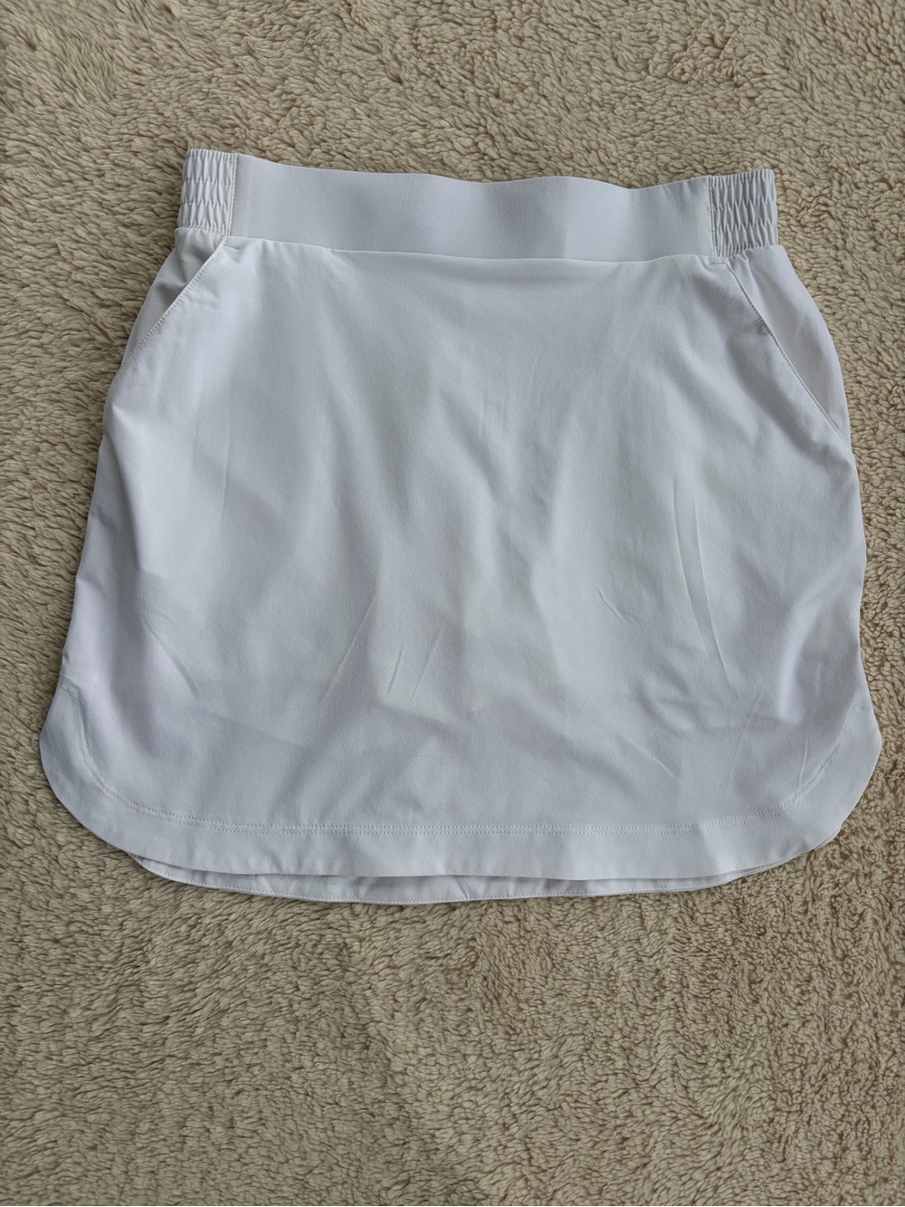 CALIA by Carrie Underwood White Athletic Mini Skirt with Elastic Waistband